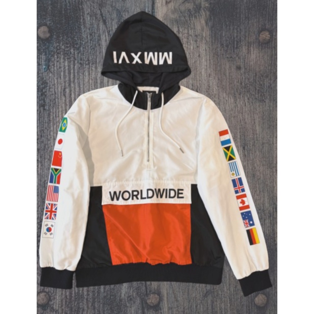 Forever 21 International Flag Half‑Zip Windbreaker Pullover Jacket Men's L